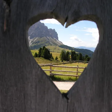 Cristallo - Wellness Mountain Living Hotell Badia (South Tyrol)