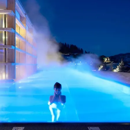 Hotell Cristallo - Wellness Mountain Living 4*